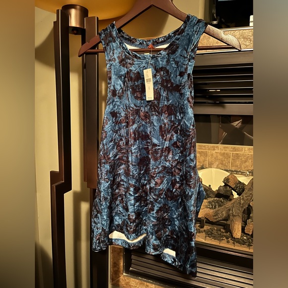 NWT Anthropologie Pilcro Velveteen Racerback Tank - Picture 4 of 7